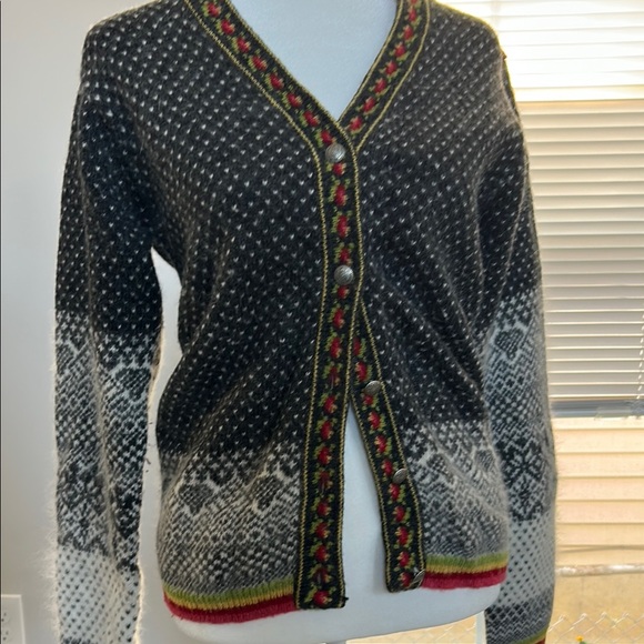 The Limited Wool & Angora Cardigan - Picture 6 of 10